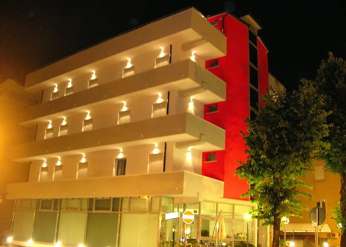 Etoile Hotel