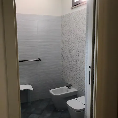 Etoile Hotel 3*